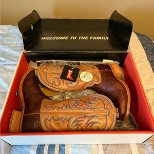 Hurt Brown Western Boots